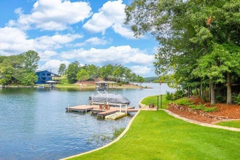 Beau Lac Casa in Lake Martin