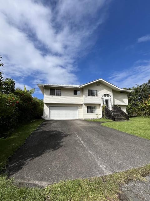 Keaau Home Hale Alohalani House in Hawaiian Paradise Park