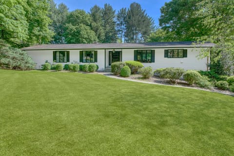 Property building, Natural landscape, Garden