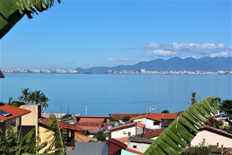 Property building, Lake view, Sea view