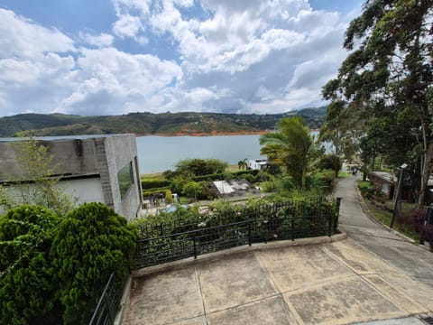 Natural landscape, Lake view, Mountain view