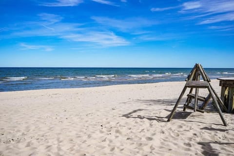 Stunning views of Lake Huron Maison in Oscoda Township