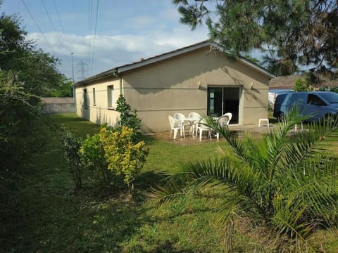 Maison 4 chambres House in Le Haillan