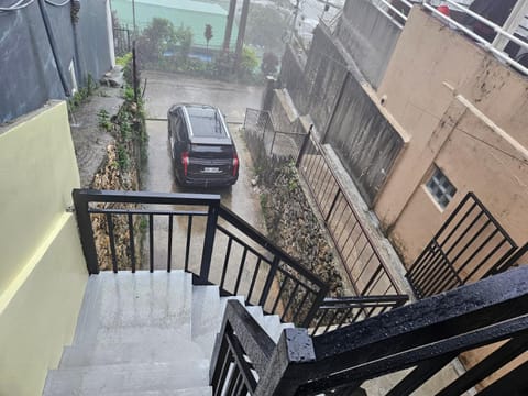 Balcony/Terrace, Street view, Parking