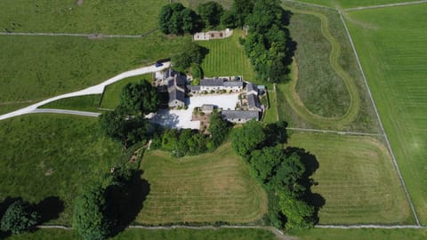 Neighbourhood, Natural landscape, Bird's eye view