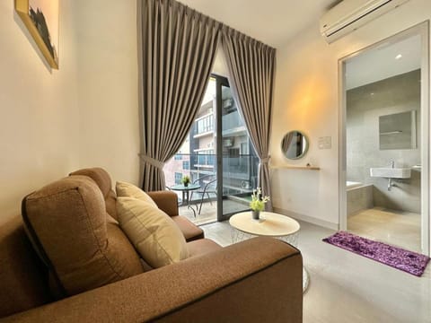 MW Imperio Residence Studio Suites with Private Bath tub Apartment in Malacca