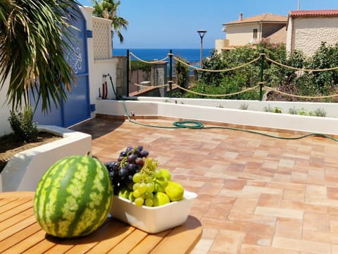 Garden, View (from property/room), Sea view