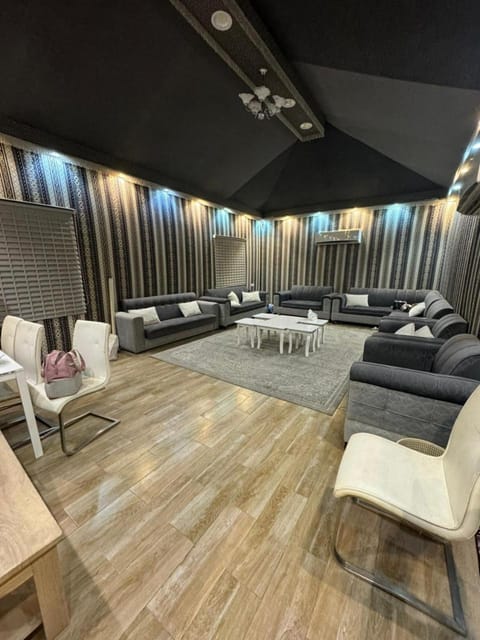 استراحة السعادة Chalet in Jeddah