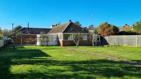 Property building, Garden, Garden view