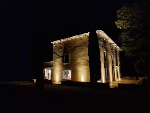 Property building, Night