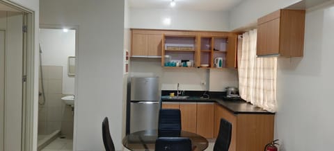 3 bedroom with internet Apartment hotel in Davao City