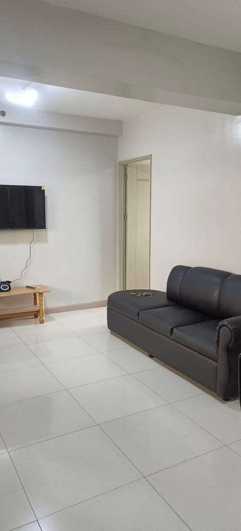 3 bedroom with internet Apartment hotel in Davao City