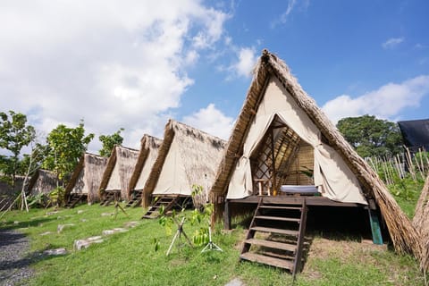 Sungai Huts Luxury tent in Kediri