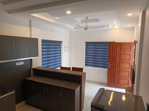 Salite Service Apartments Apartment in Kochi