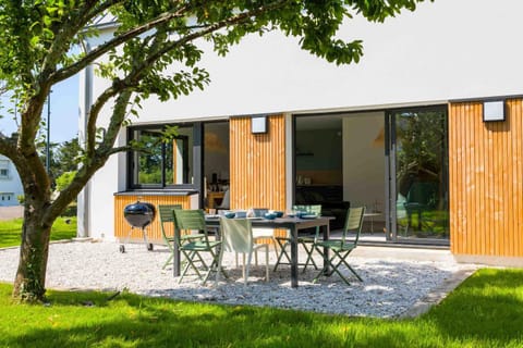 Patio, Garden, Garden view