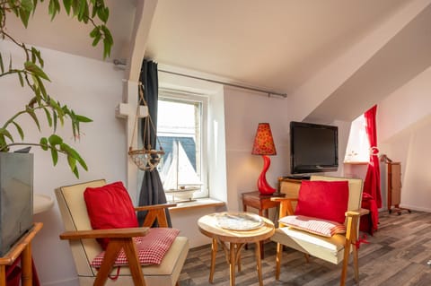 Studio dans maison proche gare Apartment in Auray