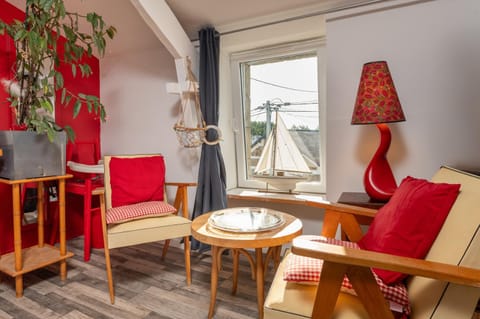 Studio dans maison proche gare Apartment in Auray