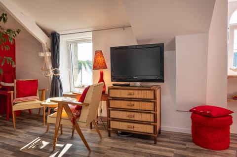 Studio dans maison proche gare Apartment in Auray