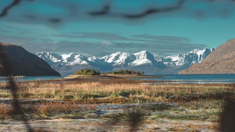 Nearby landmark, Day, Natural landscape, Autumn, Mountain view, Sea view