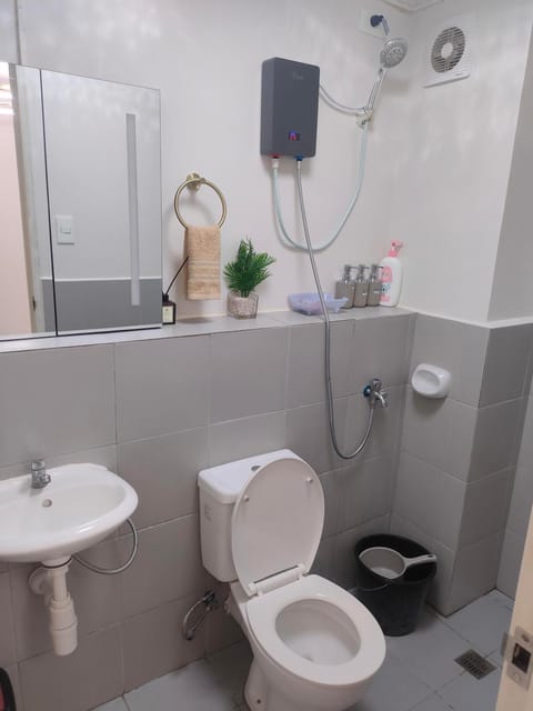 2 Bedroom Unit VillaHermia Condotel Apartment in Cebu City