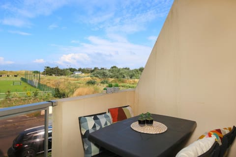 Balcony/Terrace, Dining area