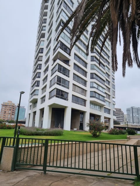 Delpino Propiedades Vista al Muelle Vergara Apartment in Vina del Mar