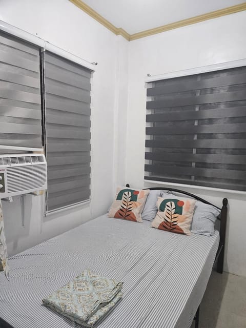 Mel's Place Portville Subdivision Apartamento in Batangas