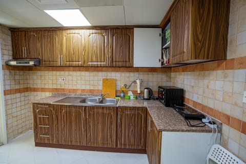 Kitchen or kitchenette, kitchen, kitchen