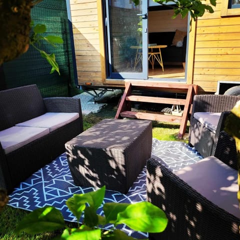 Patio, Spring, Garden, Seating area, Garden view