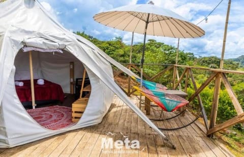 Ixora travel Luxury tent in Acacias