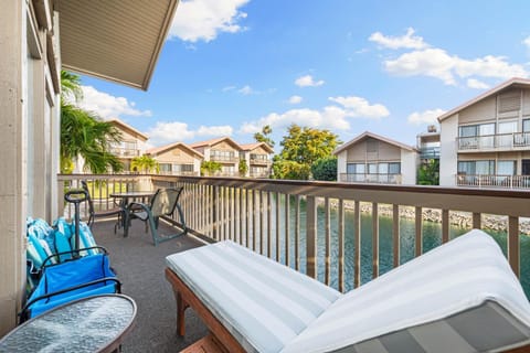 Balcony/Terrace, Lake view