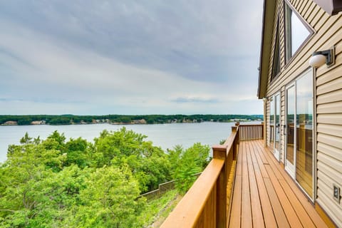 Spacious Osage Beach Home with Panoramic Lake Views House in Osage Beach