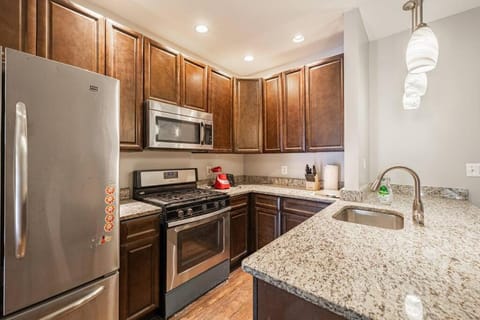 Cozy 3BR House in DC with Parking House in District of Columbia