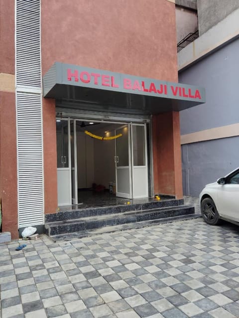 Hotel Balaji Villa Hotel in Vadodara