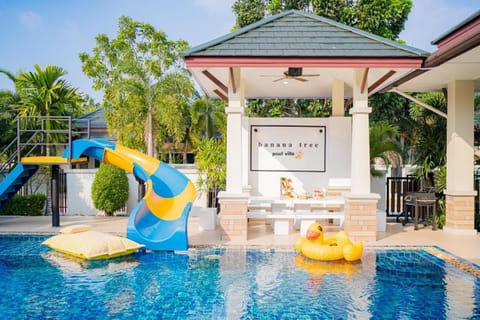 Banana Tree House Pool Villa Na Jomtien Villa in Pattaya City