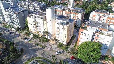 Property building, Bird's eye view, Street view