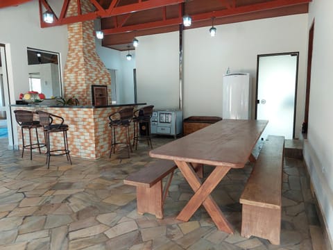 BBQ facilities, Dining area