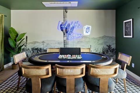 Sportscourt Pool Hot Tub Game Room Playground House in Scottsdale