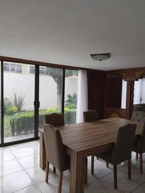 Dining area, Garden view