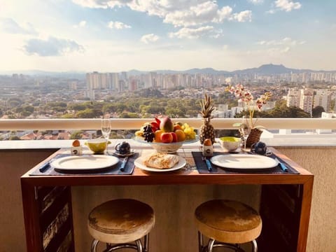 Balcony/Terrace, Dining area, City view, Mountain view