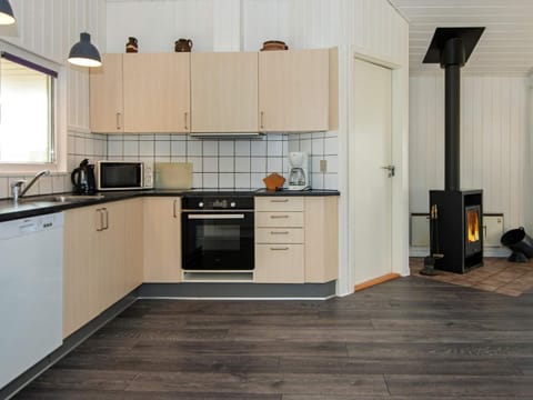 8 person holiday home in Ringk bing House in Søndervig