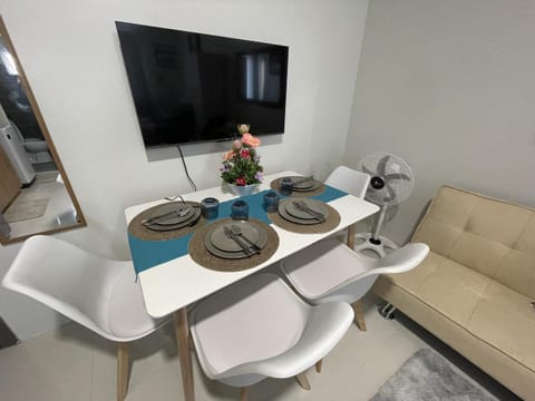 TV and multimedia, Dining area