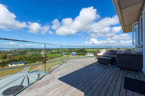 Patio, View (from property/room), Balcony/Terrace