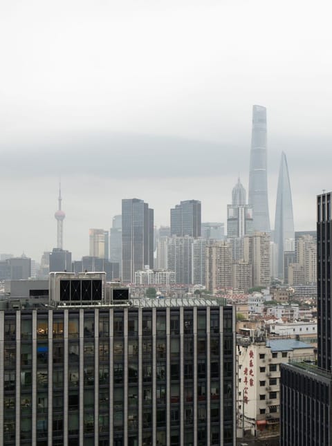 Eastern Hub - Bund Branch In the City of Center with Bund View and Orient-al Pearl TV Tower View Apartment in Shanghai