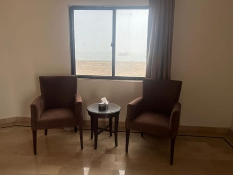 Ghumo Beachfront Penthouse 4BR Apartment in Karachi