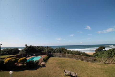 Pool view, Sea view, Swimming pool