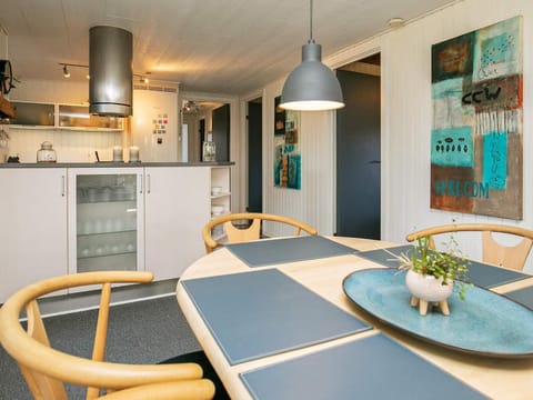 Three-Bedroom Holiday home in Blåvand 21 Haus in Blåvand