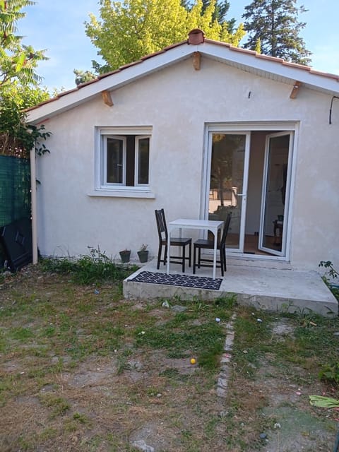 studio maisonette House in Bordeaux