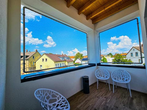 Patio, Balcony/Terrace, City view