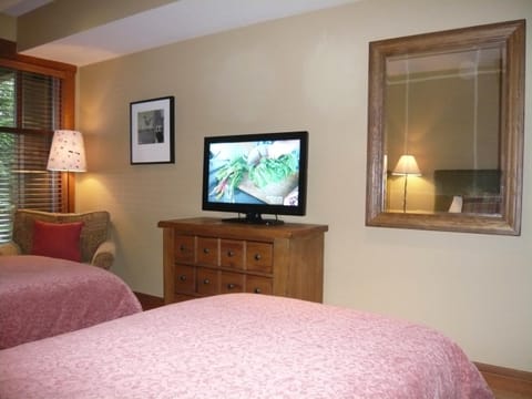 TV and multimedia, Bedroom